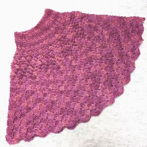 166 ハンドメイド タートルネックのケープポンチョ レッドミックス