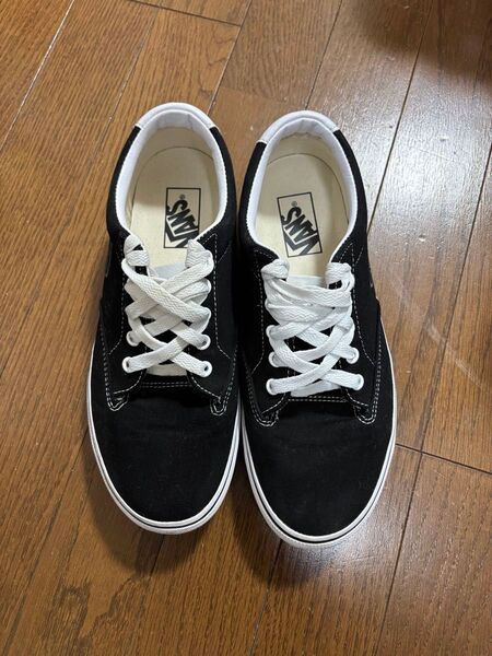 VANS スニーカー