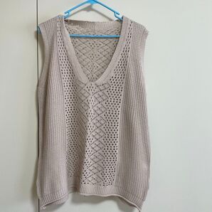 ベスト Vネック