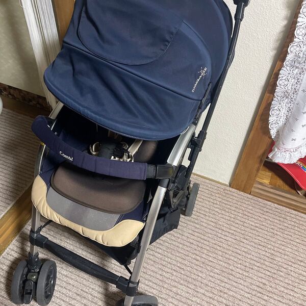 Combi ベビーカー ディアクラッセ 両対面式 B1