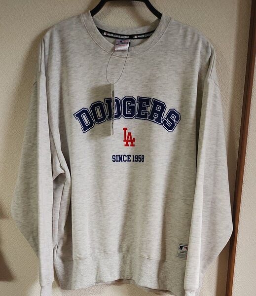 新品未使用タグ付きMLB ドジャース スウェット グレー (L) Majestic