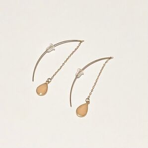 アメリカンピアス ドロップ ゴールド ベージュ