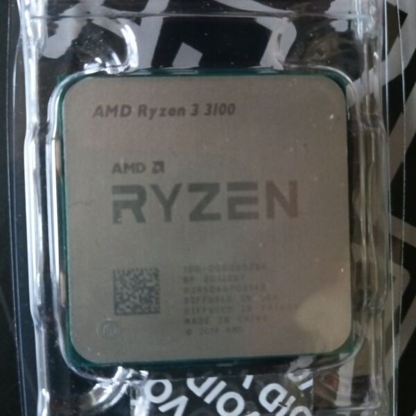 Ryzen 3 3100 CPU VカラーDDR43000mhz 16GB メモリ動作確認済み