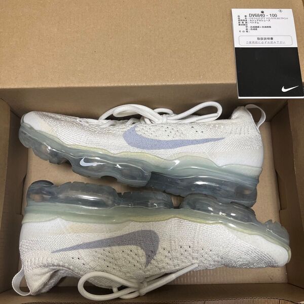 NIKE スニーカー
