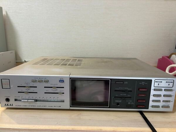 AKAI オーディオ・ビデオステレオアンプ AV-U8 ジャンク