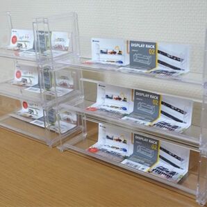 100円均のディスプレイラック×6