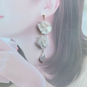 No658 ホワイト ウエディング ブライダル 結婚式 ピアス イヤリング