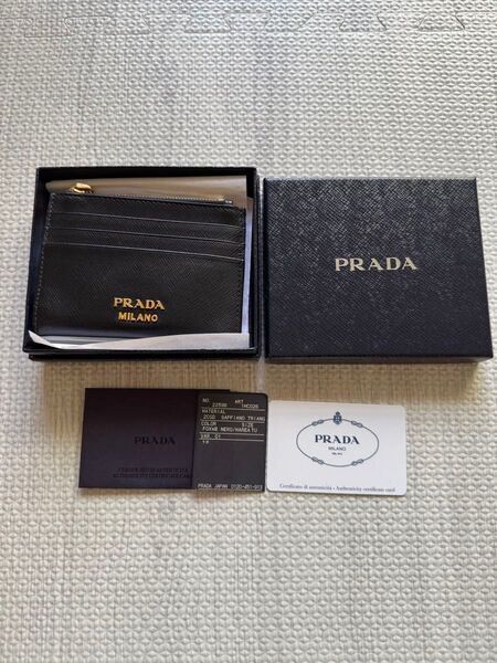 Pradaプラダ財布牛革 カードケース ブラック