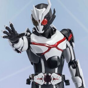 S.H.Figuarts 仮面ライダーアークワン