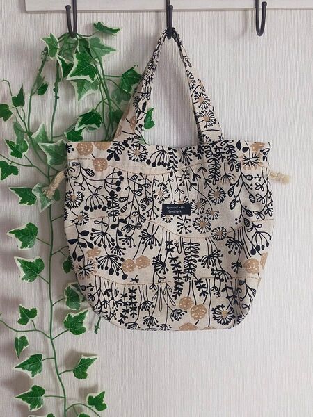 ハンドメイド★ トートバッグ★サブバッグ★巾着バッグ★北欧柄②