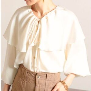VERMEIL par iena サテンドット楊柳ラッフルカラーブラウス