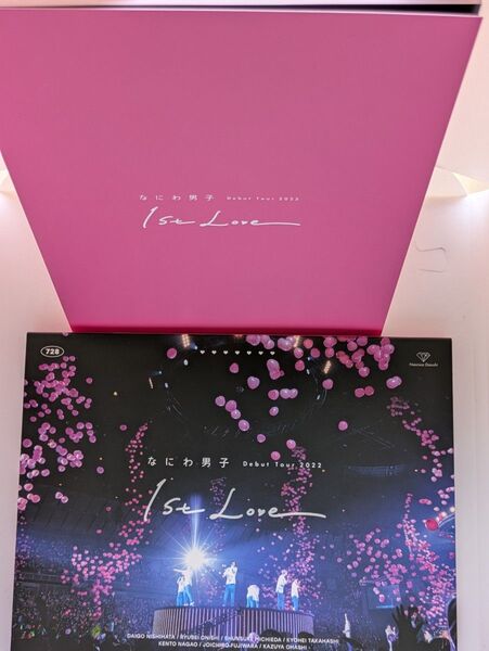 なにわ男子 Debut Tour 2022 1st Love(初回限定盤、2DVD、60P LIVEフォトブックレット封入)