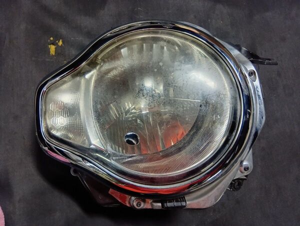スズキ ハスラー MR31S 右ヘッドライト 純正 ハロゲン ジャンク 運転席側