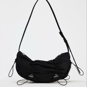 ZARA ギャザーショルダーバック