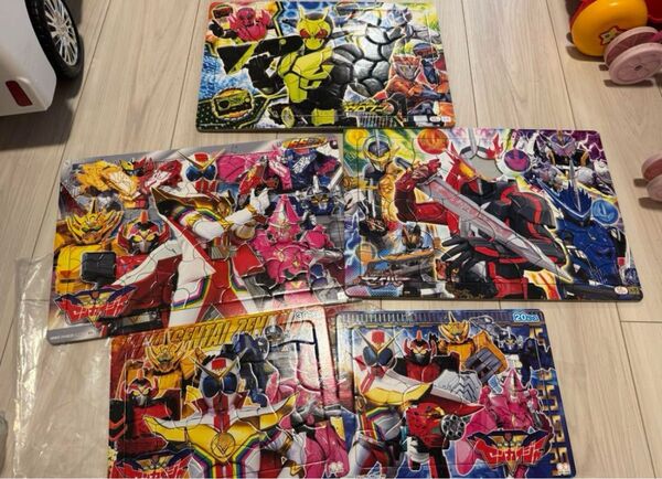 仮面ライダー セイバー ゼンカイジャー ゼロワン パズル まとめ売り