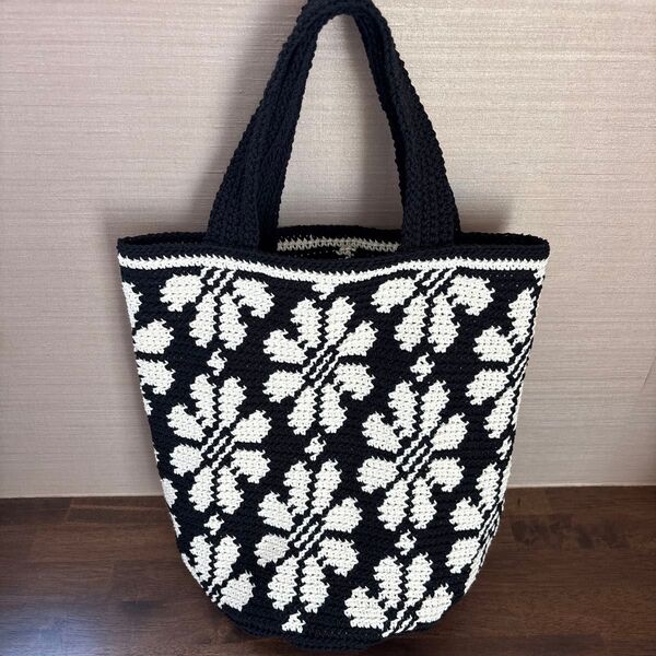 ハンドメイド かぎ編み お花のハンドバッグ ⑥