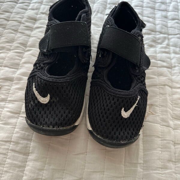NIKE エアリフトblack 15cm