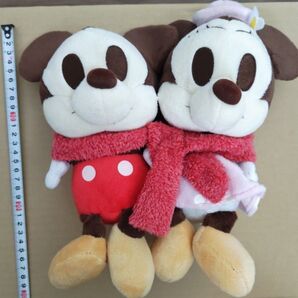 ミッキーとミニーのぬいぐるみ
