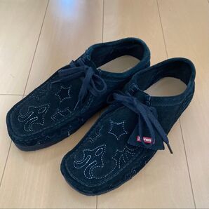 Supreme × Clarks Wallabee "Black" US9