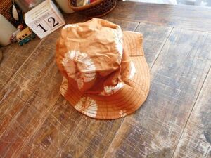 帽子 女性用　絞り染め リバーシブル サイズcmフリーサイズ　ハット　キャップ　野球帽