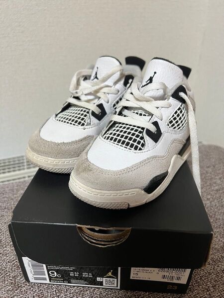 NIKE JORDAN4 RETRO KIDS 15cm ステッカー付き