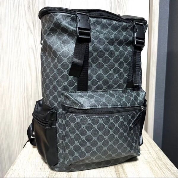 【新品未使用】【値下げ不可】バッグ カバン ショルダーバッグ ハンドバッグ トートバッグ リュック メンズ レディース 男女兼用