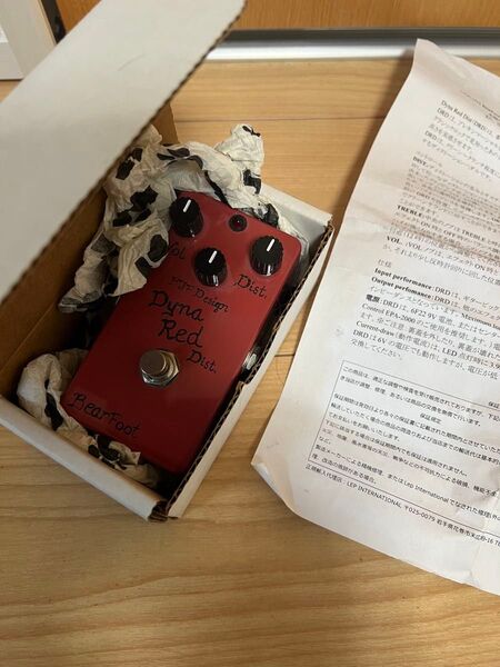 BearFoot Dyna Red Distortion