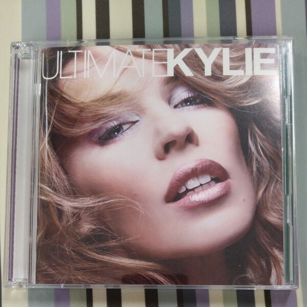 (CD2枚組36曲収録)カイリー・ミノーグ「コンプリート・ベスト」ULTIMTE KYLIE