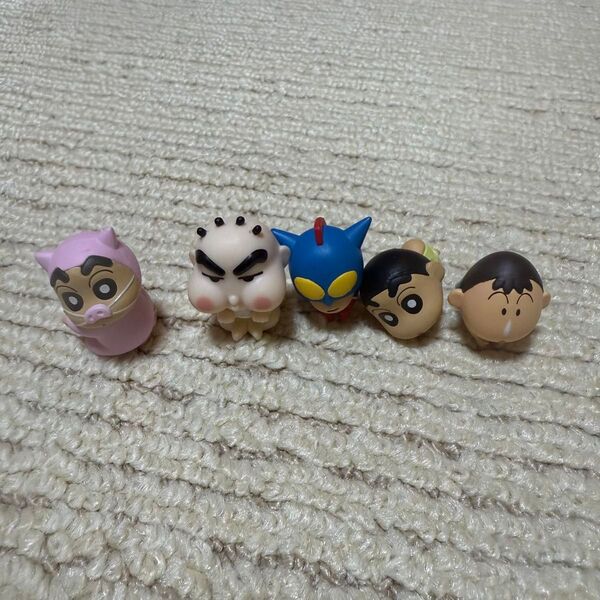 クレヨンしんちゃん ハグコット ガチャガチャ