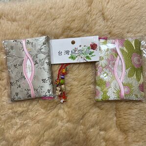 台湾土産のストラップとポケットディッシュケース2個のセット