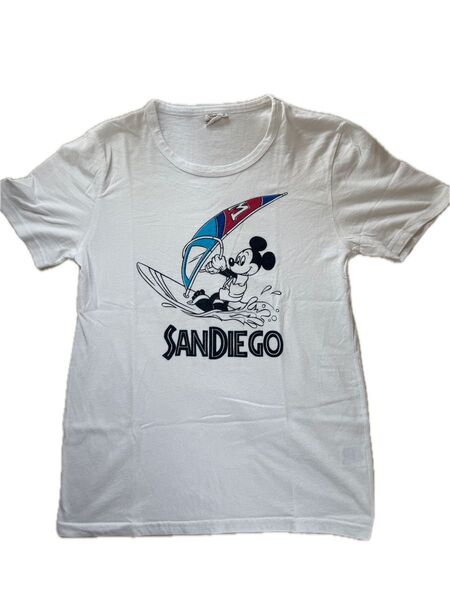 ディズニー ミッキーマウスTシャツ M 白