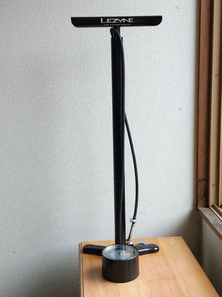 レザイン CNC FLOOR DRIVE フロアポンプ 空気入れ LEZYNE