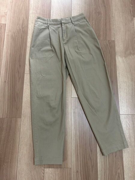 ユニクロ UNIQLO コットン テーパード アンクル パンツ Mサイズ