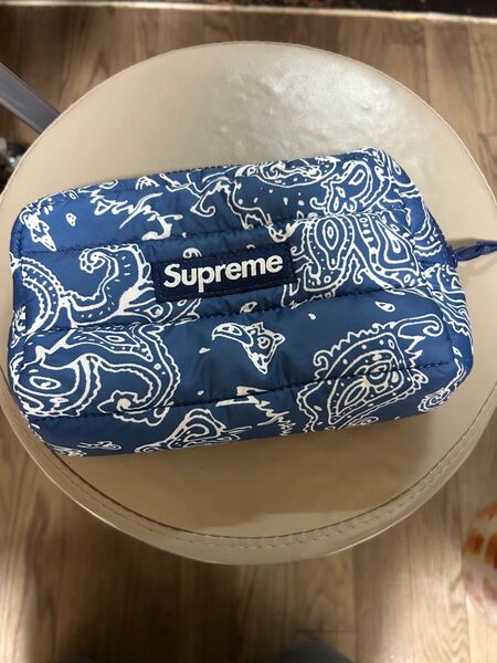 Supreme バンダナ柄ポーチ ブルー