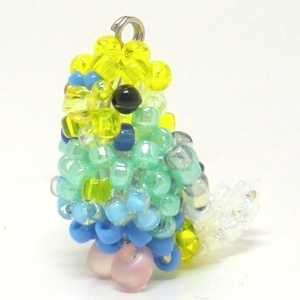 se regulation parakeet green green color change beads. small bird *3WAY strap / smartphone Jack / fastener charm atelier small bird shop san beads parakeet 