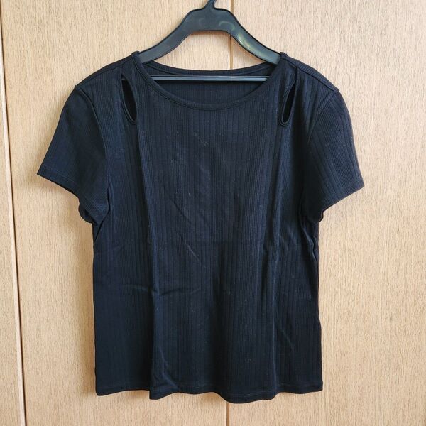 COMME CA ブラック 半袖 Tシャツ カットアウトデザイン