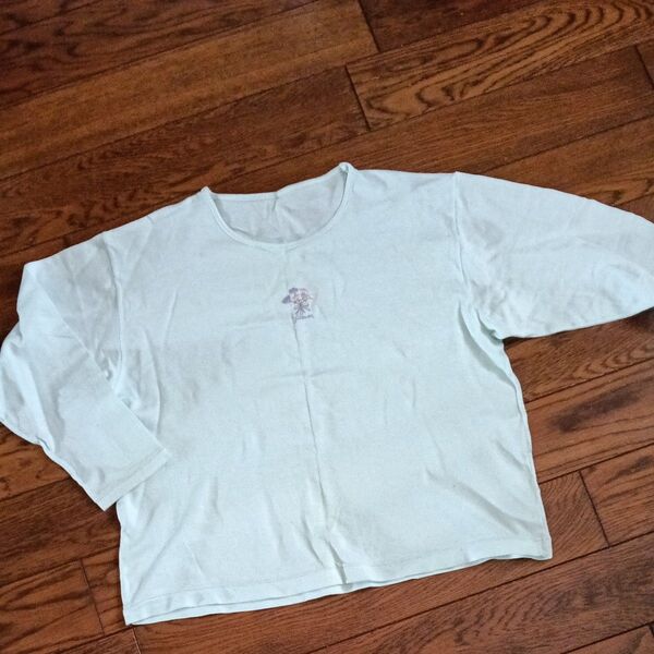 長袖Tシャツ