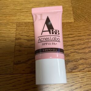 Acnes Labo 薬用BBクリーム01 ライトベージュ