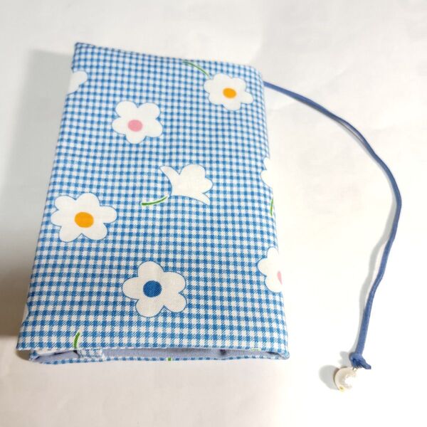 【ハンドメイド】フラワー青☆ブックカバー 文庫本サイズ