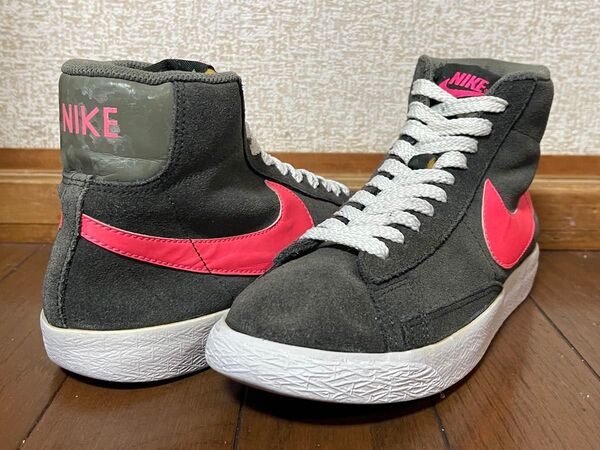 NIKE WMNS BLAZER MID SUEDE VNTG 23.5cm