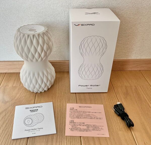 ☆新品・正規品☆/1年保証付き☆シックスパッド パワーローラーツインズ