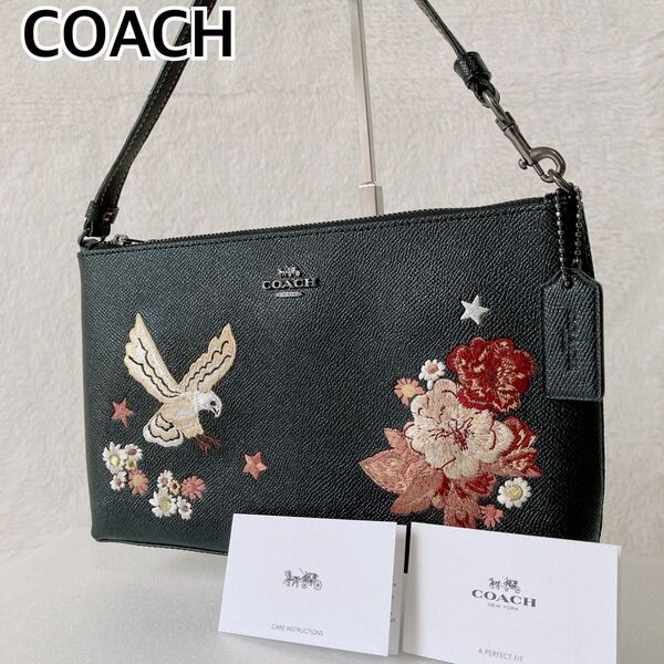 【希少・美品】コーチ アクセサリーポーチ 刺繍 花 鳥 ロゴ金具 星 フラワー 鷹 COACH ショルダー ワンハンドル 肩掛け