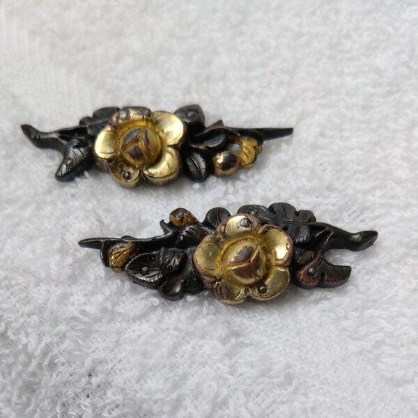 時代 目貫 刀装具 花図 銅製 金工品