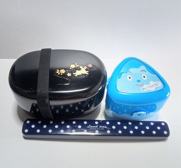 うさぎ柄二段ランチボックス お弁当箱 おにぎりケース+箸箱