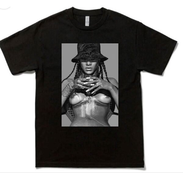 新品未使用 Rihannaリアーナ フォトプリントTシャツ/黒