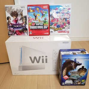 Nintendo Wii RVL-S-WA本体＋ソフト4個セット＋コントローラ 