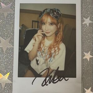 *AIKA* 直筆サイン入り チェキ