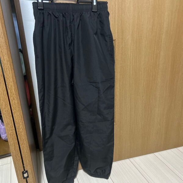 wundou スポーツ 長ズボン 130 シャカパン
