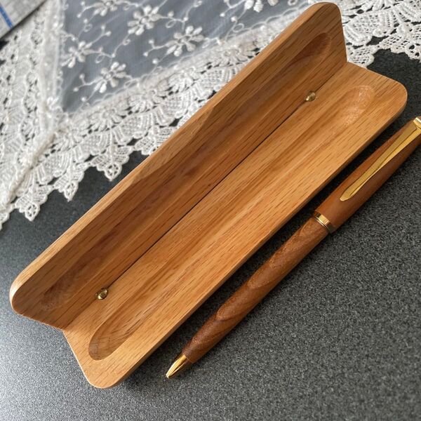 未使用品★美品★オシャレな木製ボールペンとケースのセット