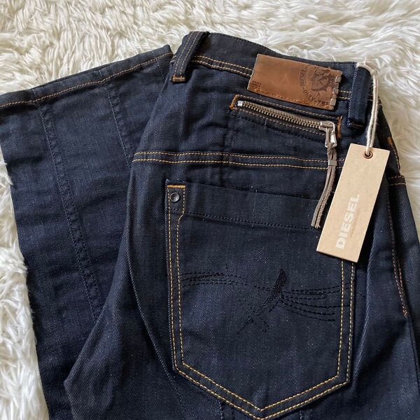 タグ付き【DIESEL】ONIJO デニムパンツ W28L32 ジーンズ デニムパンツ